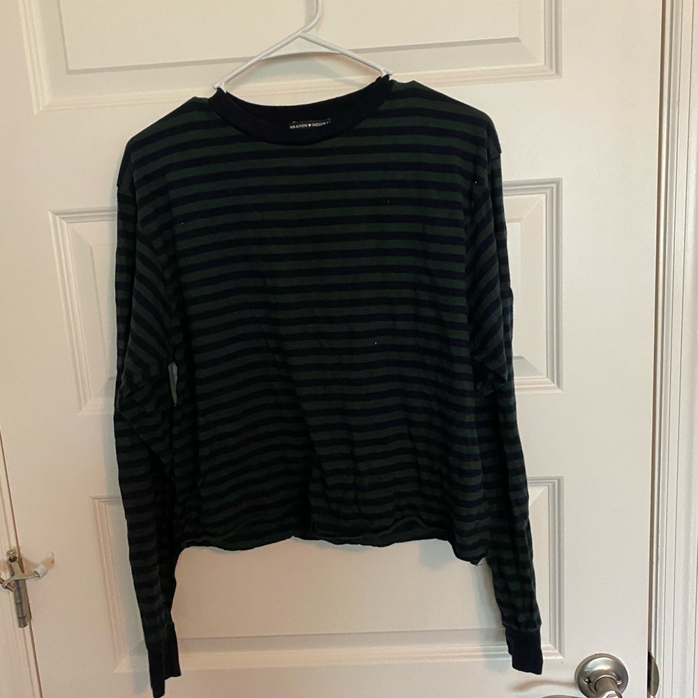 Brandy Melville long sleeve crop tee - one size